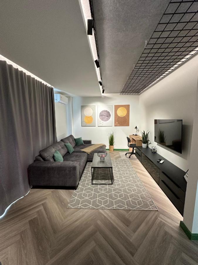 Luxury By The Lake Ap 28 Sibiu Luaran gambar