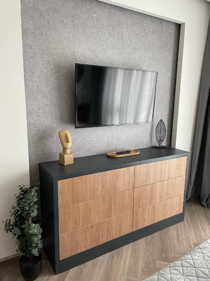 Luxury By The Lake Ap 28 Sibiu Luaran gambar