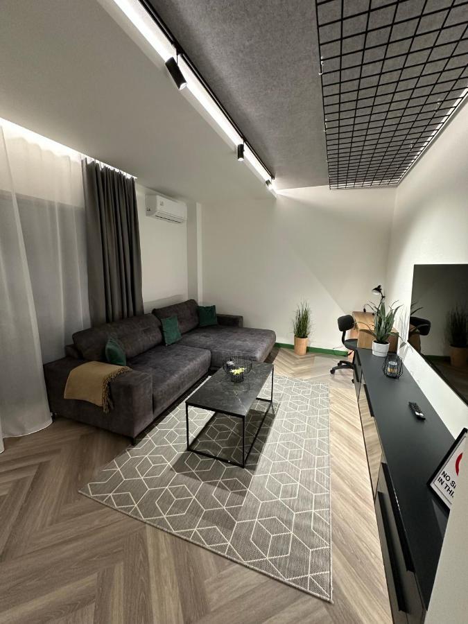 Luxury By The Lake Ap 28 Sibiu Luaran gambar