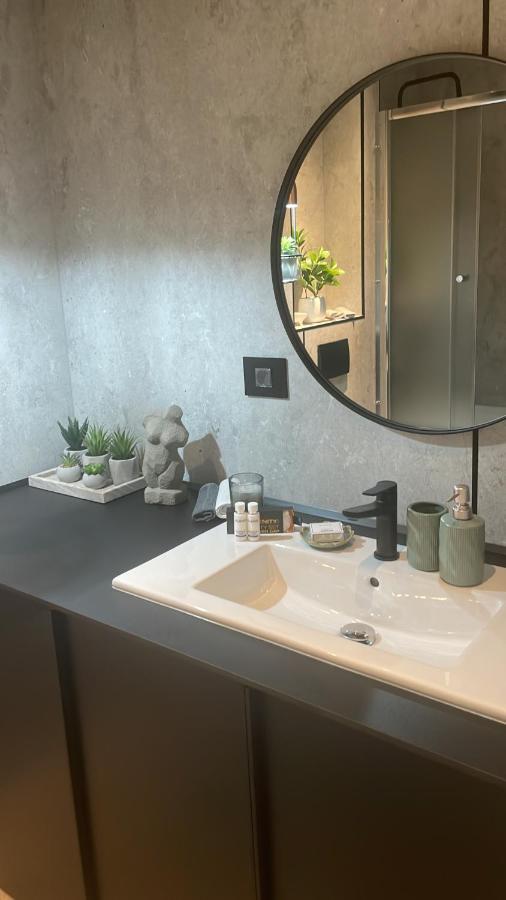 Luxury By The Lake Ap 28 Sibiu Luaran gambar