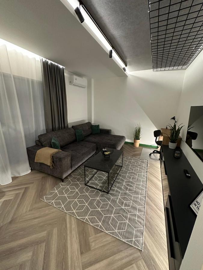Luxury By The Lake Ap 28 Sibiu Luaran gambar